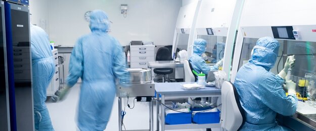 Moderne Räumlichkeiten mit Hochtechnologie