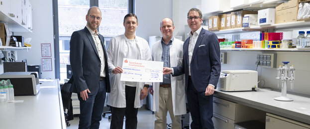 Spendenübergabe Stiftergemeinschaft Sparkasse